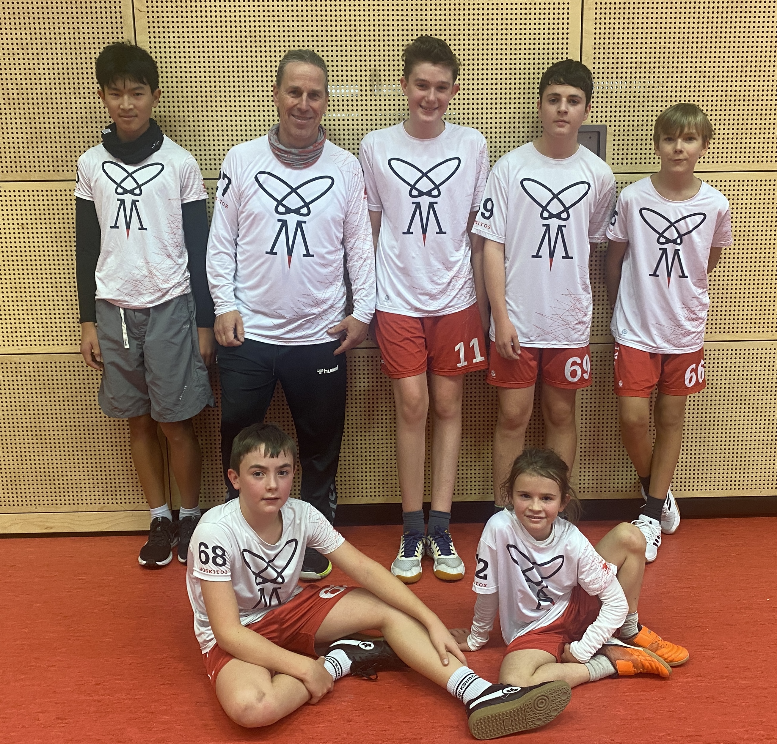 U14 Moskitos gewinnt 2.Frisbee'sche Weihnacht mit Trainer Christoph Böttcher